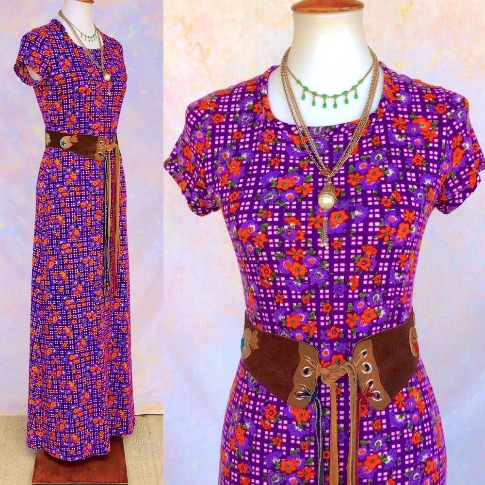 New! True Vintage🦄70s Psychedelic Floral Maxi Dress!🦄
